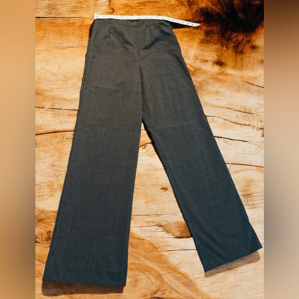 East 5th Women’s Dark Grey Dress Pants Size 4